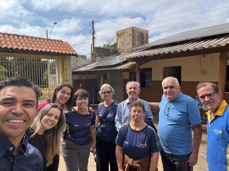Rotary Club de Assis do Vale destina doações à Instituição de Longa Permanência