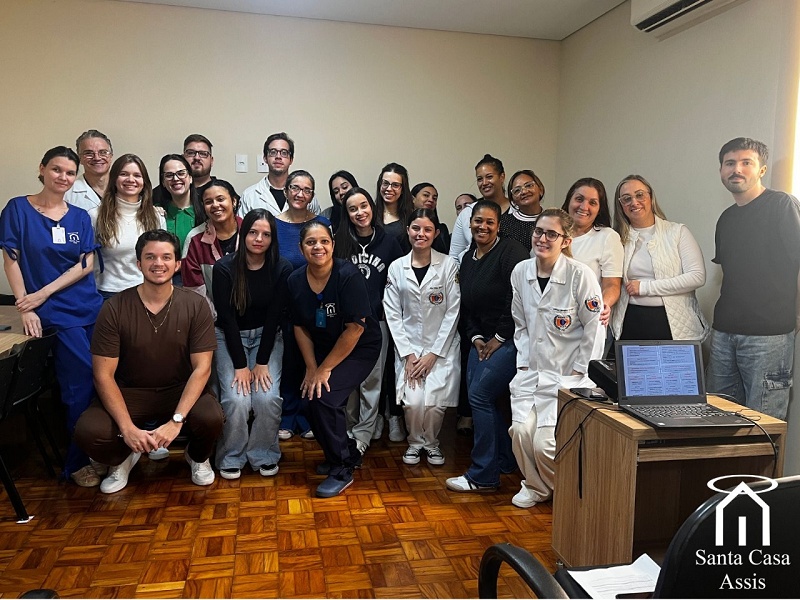 Equipe da Maternidade da Santa Casa de Assis participa de treinamento sobre Hemorragia Pós-Parto