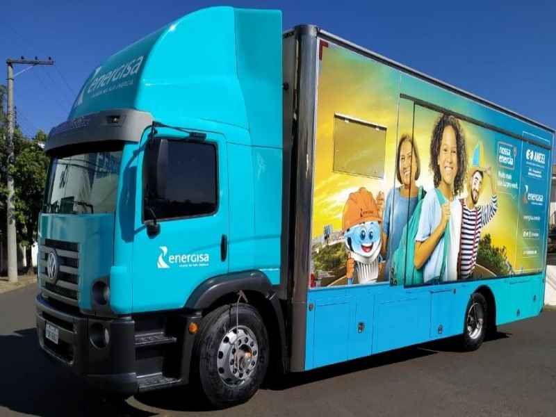 Em Lutécia, projeto Nossa Energia promove troca de lâmpadas, ventiladores e geladeiras
