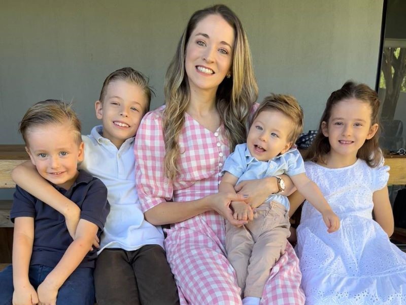 Dia das Mães: Ana Gabriela encontrou no lar sua maior missão