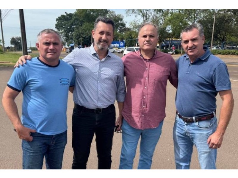 Autoridades vão à ARTESP cobrar solução para melhorar acesso em trecho da Rui Barbosa