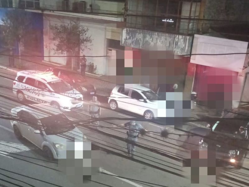 Casal é detido por ato obsceno na Avenida Rui Barbosa