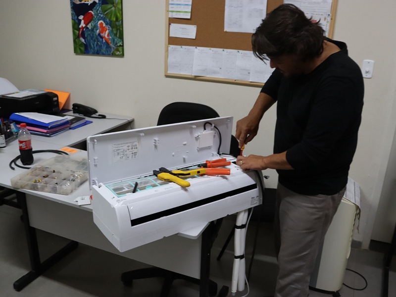 Prefeitura de Assis inicia instalação de ar-condicionado e ventiladores nas escolas municipais
