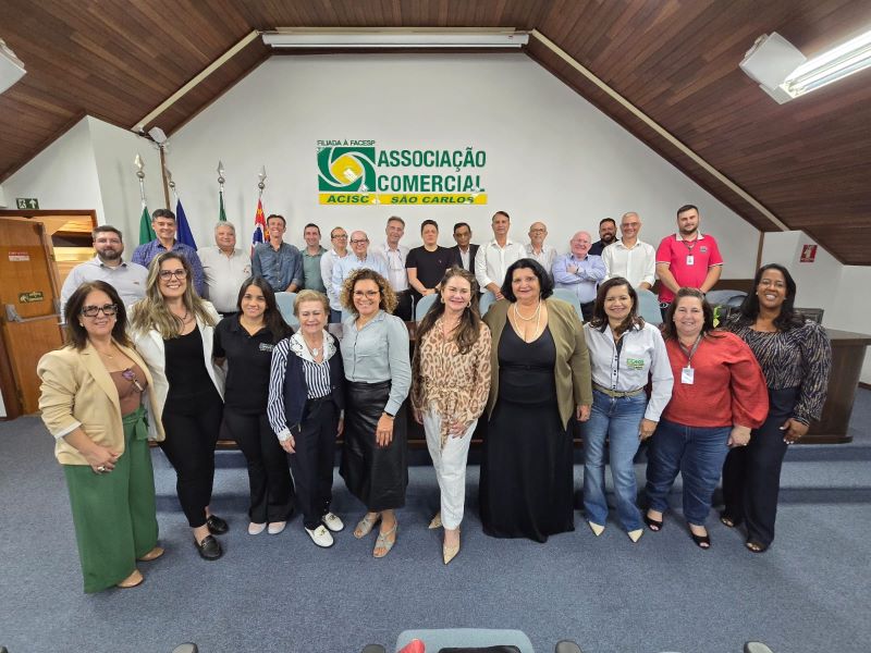 ACIA visita ACISC em São Carlos para intercâmbio de experiências