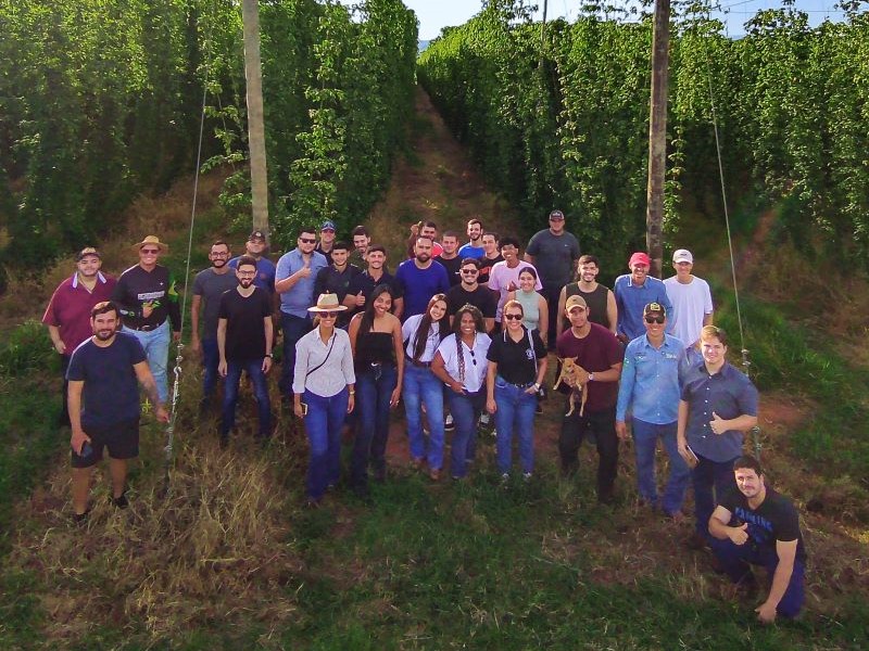 Agronomia e Engenharia Mecânica do UNIFIO realizaram visita técnica à Brava Terra Lúpulo