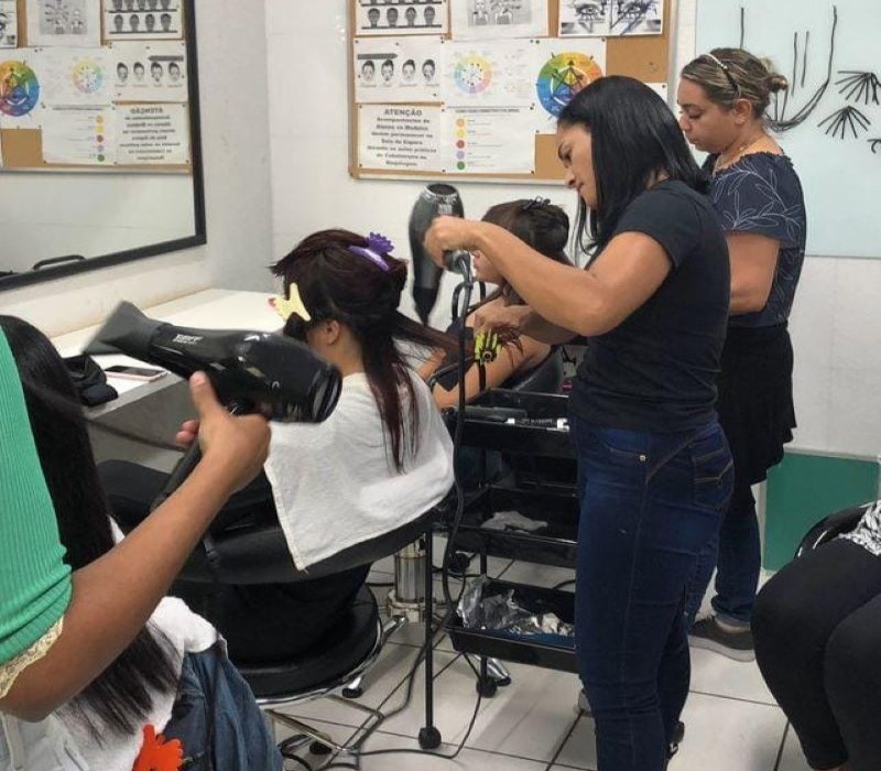 Escola CENAIC Assis abre inscrições para concurso de bolsas de estudo