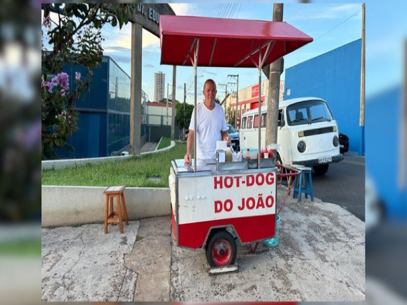 Reconhecimento: João do Cachorro Quente será homenageado com título de Cidadão Assisense