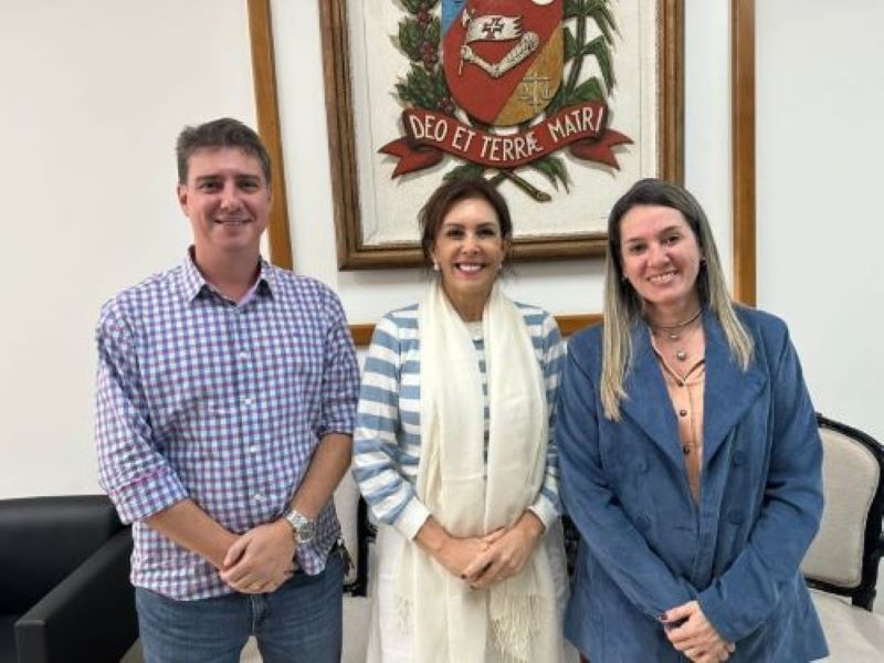 Prefeita anuncia reforço de médicos nas UBSs e atendimento 24 horas no PA Maria Isabel este mês