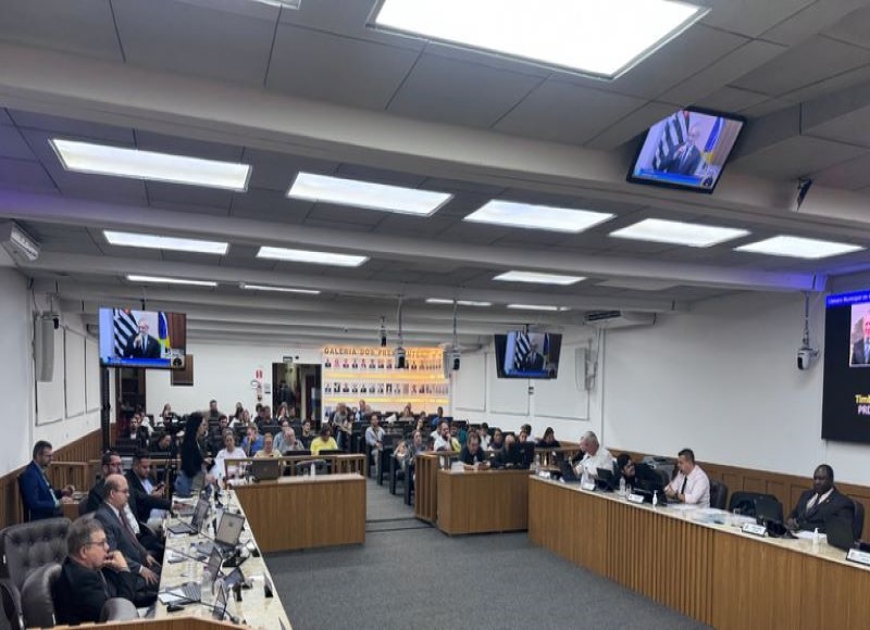 Câmara realiza 20ª sessão hoje, 16,  e apresenta oito projetos na ordem do dia