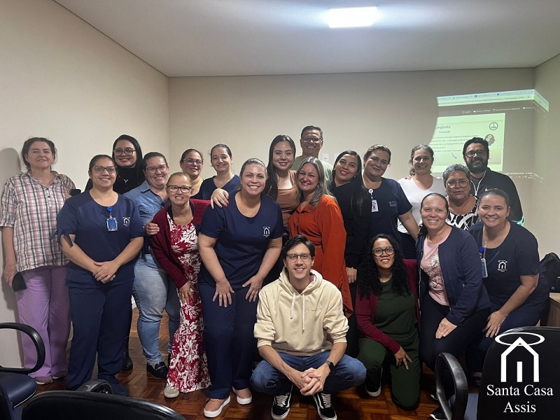 Santa Casa realiza treinamento sobre protocolo de tratamento de recém-nascidos expostos à sífilis