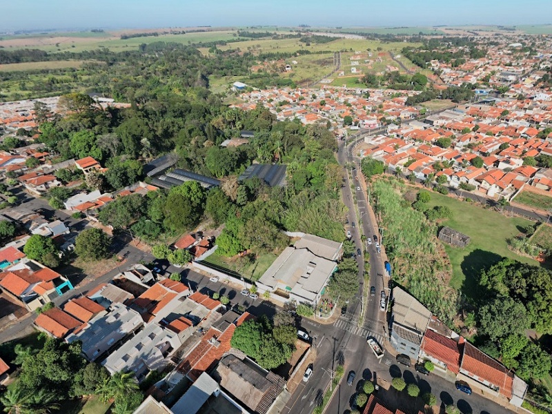 Escolas municipais de Assis recebem manutenção intensiva durante o final de semana