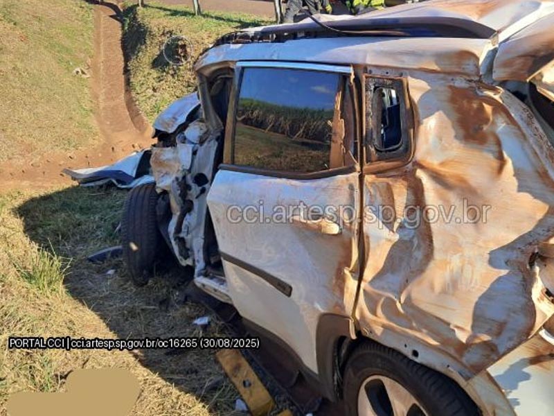Homem e mulher morrem em capotamento na Raposo Tavares em Paraguaçu Paulista