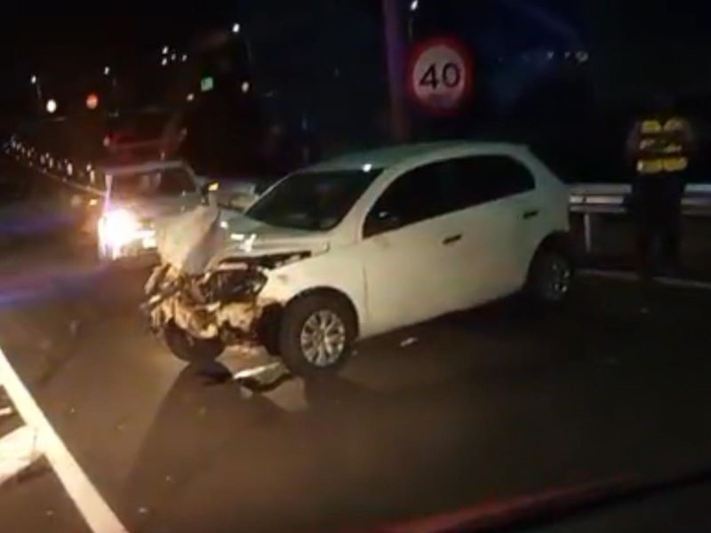 Motorista é presa por embriaguez após acidente que matou um casal entre Assis e Tarumã