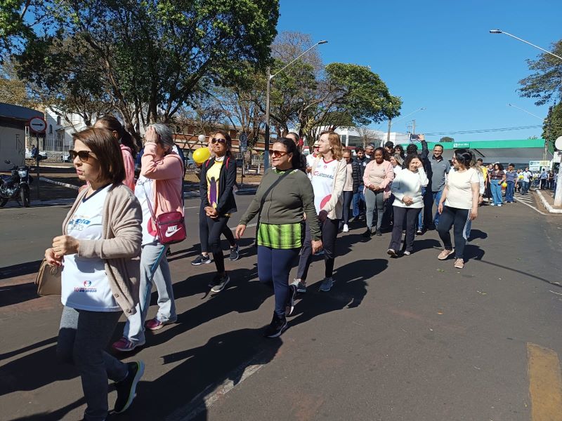 Caminhada pela Vida reúne população de Assis em ato de valorização e esperança