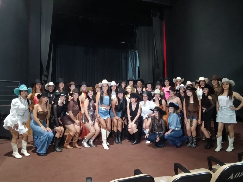 Concurso Rainha da FICAR 2025 reúne 40 candidatas em Assis