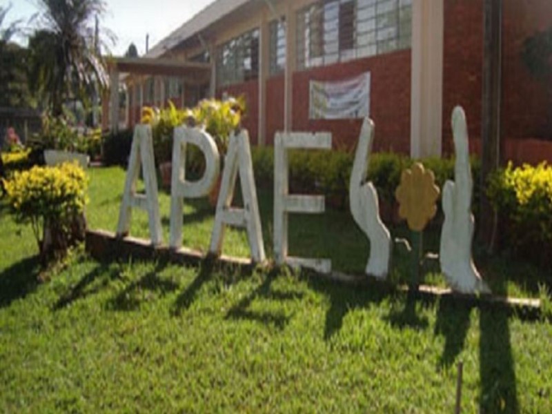 APAE de Assis abre vagas para Fonoaudiólogo e Terapeuta Ocupacional