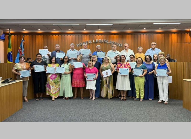 Gratidão e reconhecimento marcam homenagem aos servidores públicos em Assis
