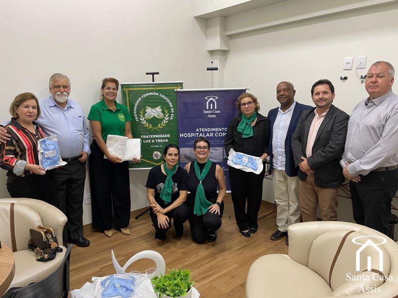 Grande Oriente do Brasil repassa 1.500 aventais cirúrgicos à Santa Casa de Assis