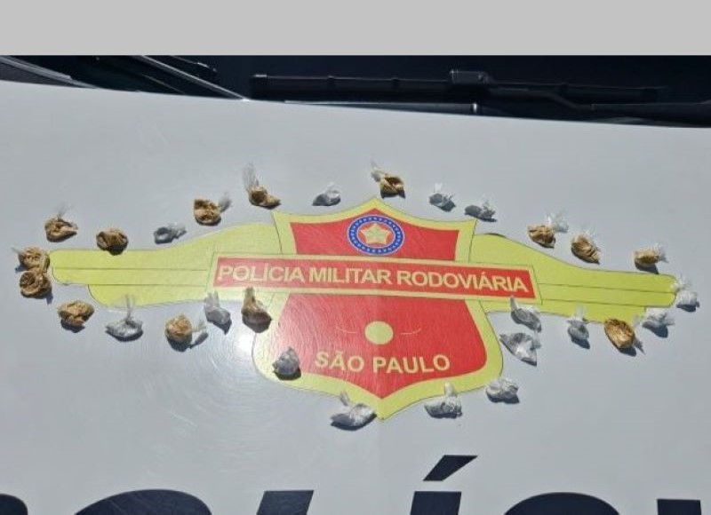 Homem é flagrado desenterrando cocaína às margens da rodovia em Assis