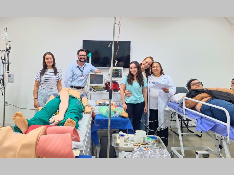 Laboratórios Morfofuncionais da FEMA recebem novos monitores multiparâmetros