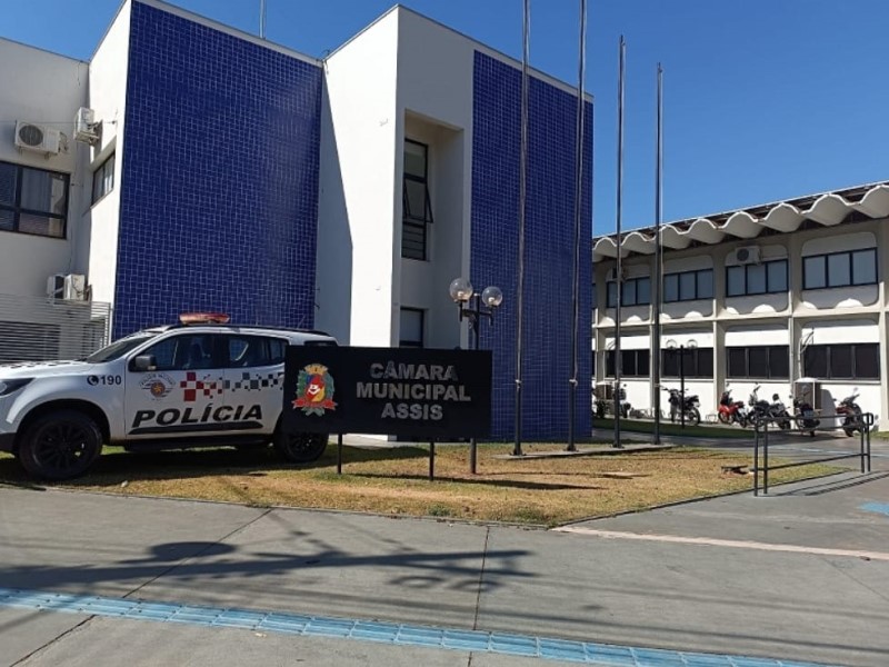Julgamento do ex-sócio de autoescola em Assis é realizado sem a presença do réu
