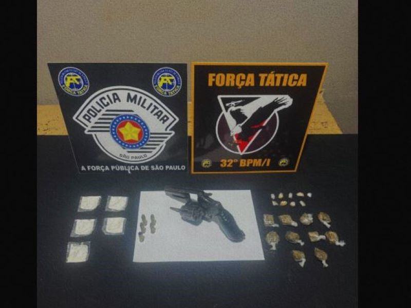 Operação da Força Tática resulta em prisão por tráfico e porte ilegal de arma em Cruzália