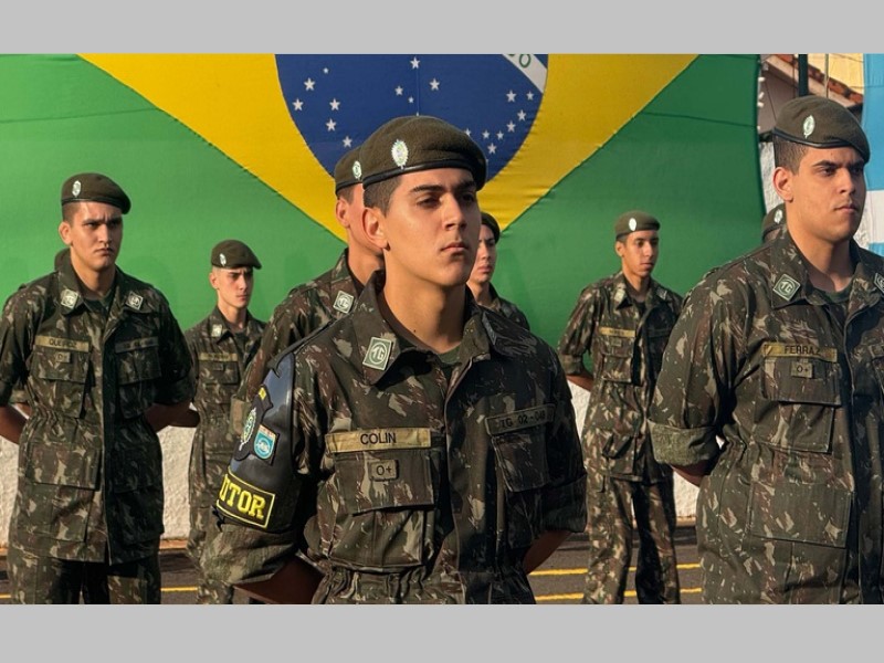 Câmara de Assis propõe criação do Programa “Bolsa Atirador” para jovens do Tiro de Guerra