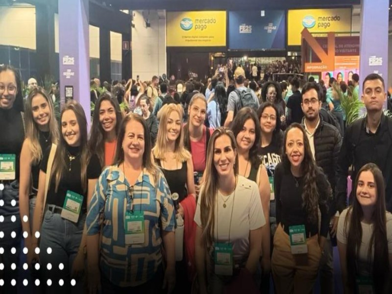 Estudantes da FEMA visitam a Feira do Empreendedor, em São Paulo