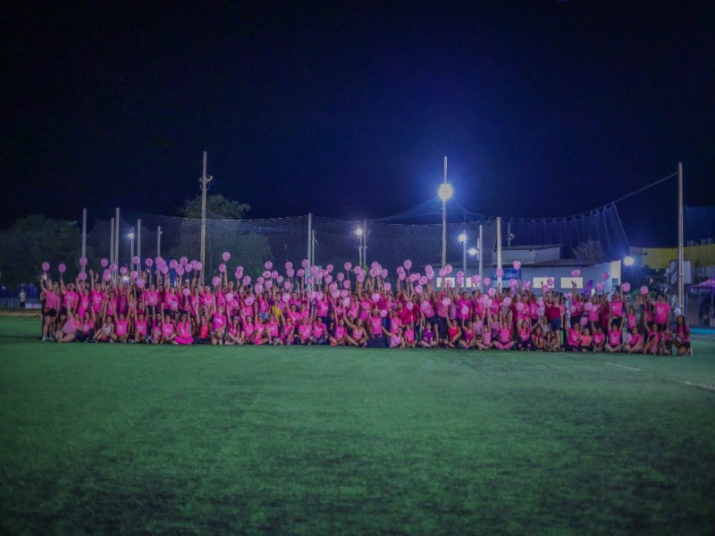 Treinão Outubro Rosa reúne mais de 250 mulheres em noite de superação e solidariedade em Tarumã