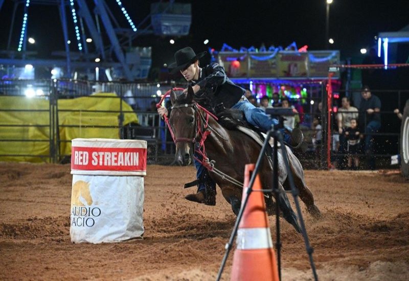 Jovem de Paraguaçu encerra o fim de semana com vitória em Bastos e recorde na FICAR