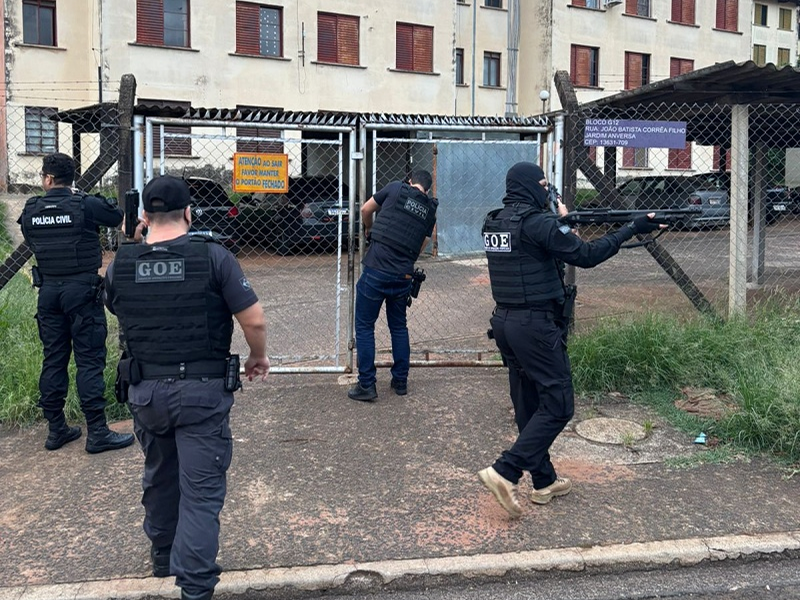 Polícia Civil de Assis desarticula organização criminosa em megaoperação contra estelionato