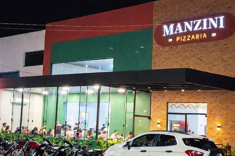 Com casa cheia desde a inauguração, Manzini celebra 1 ano em Assis