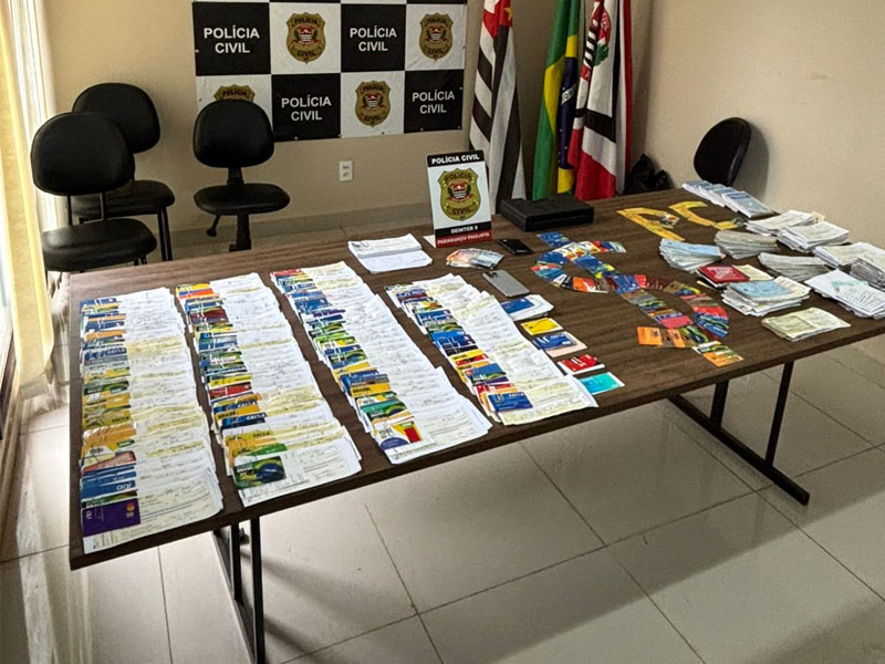 Polícia Civil apreende mais de 200 cartões em investigação por agiotagem em Paraguaçu