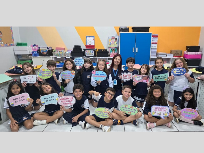 Colégio Santo Antônio recebeu os alunos  num clima de muito acolhimento e alegria