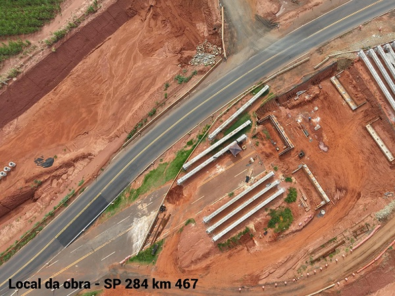 Duplicação da SP 284 avança com lançamento de vigas entre Assis e Paraguaçu