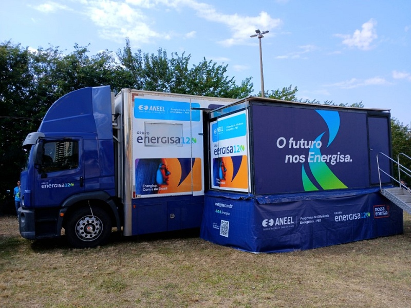 Projeto Nossa Energia chega a Cruzália com troca de lâmpadas, ventiladores e sorteio de geladeiras