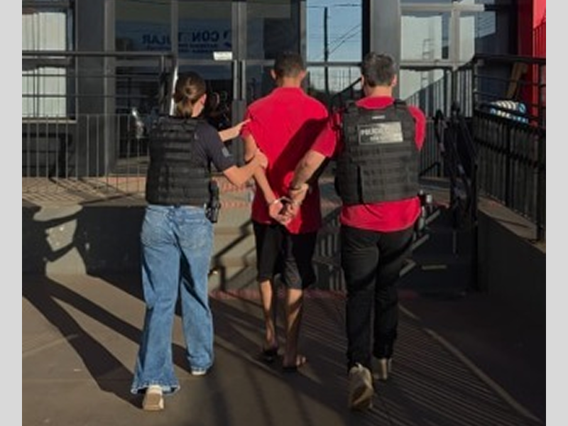 Autor de tentativa de feminicídio é preso após atirar em mulher em Cândido Mota