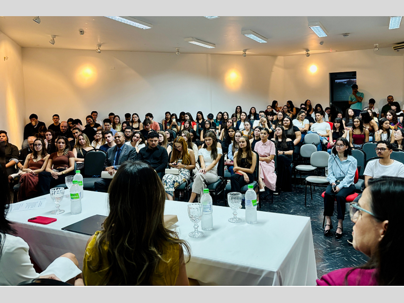 FEMA realiza mesa-redonda e debate desafios e avanços das mulheres no Direito