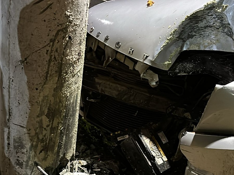 Em menos de duas semanas, cinco colisões contra postes são registradas na região