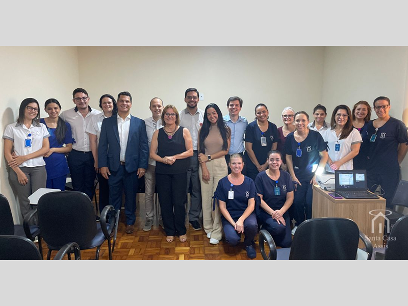 De forma inédita, residência médica em Oftalmologia tem início na Santa Casa de Assis