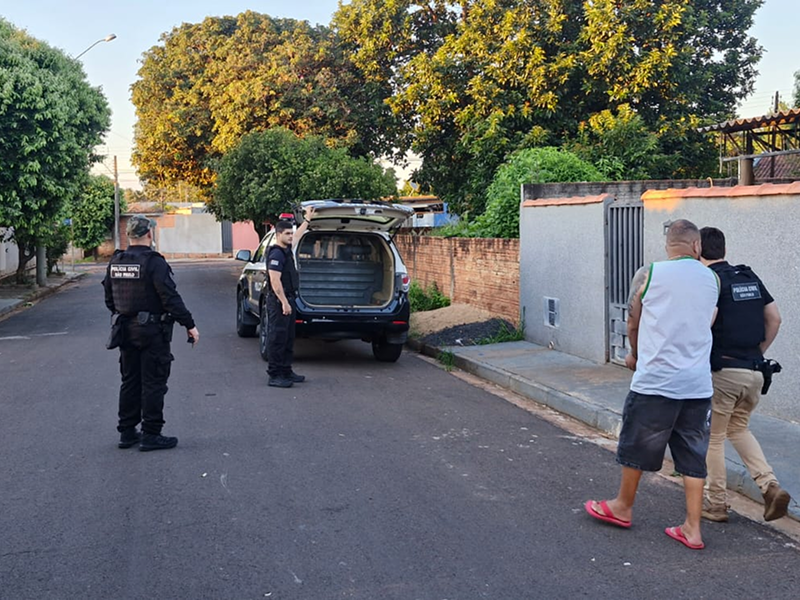 Polícia Civil realiza operação “Mãos Sujas” e prende investigados por tráfico em Rancharia