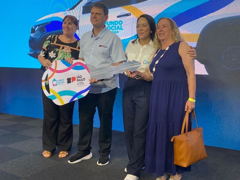 Tarumã reforça assistência com nova pick-up para o Fundo Social