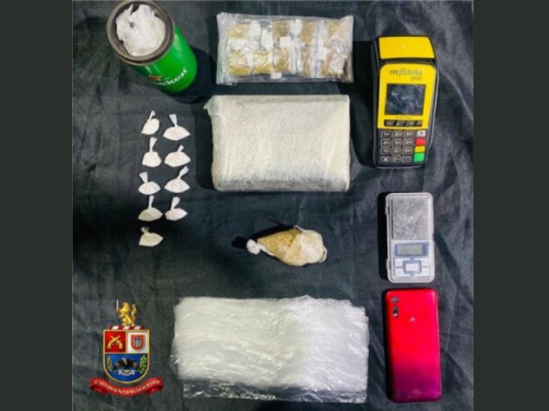 Homem é preso por tráfico de drogas na Vila Maria Izabel, em Assis