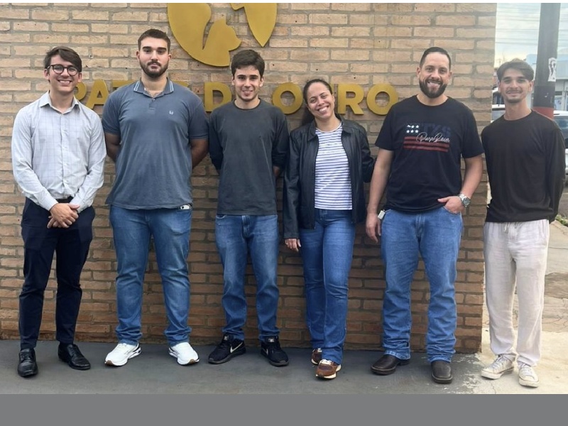 Estudantes de Engenharia Civil da FEMA realizam visita técnica em clínica veterinária de Tarumã