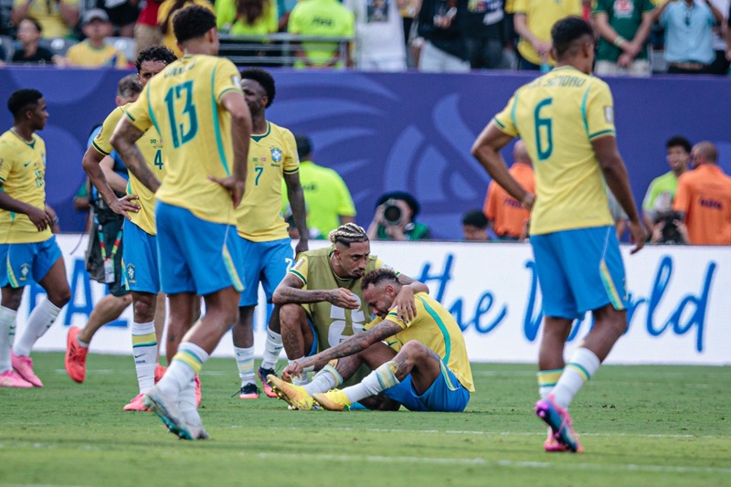 Fotógrafo de Assis registra a despedida do Brasil e descreve clima de velório após o jogo